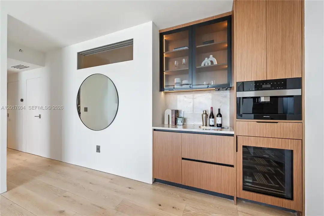 6365 Collins Ave - View 4