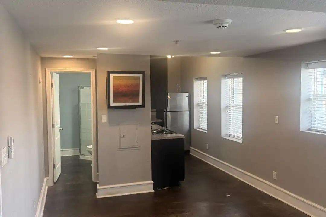 151 N Fountain St unit 205 – photo 1