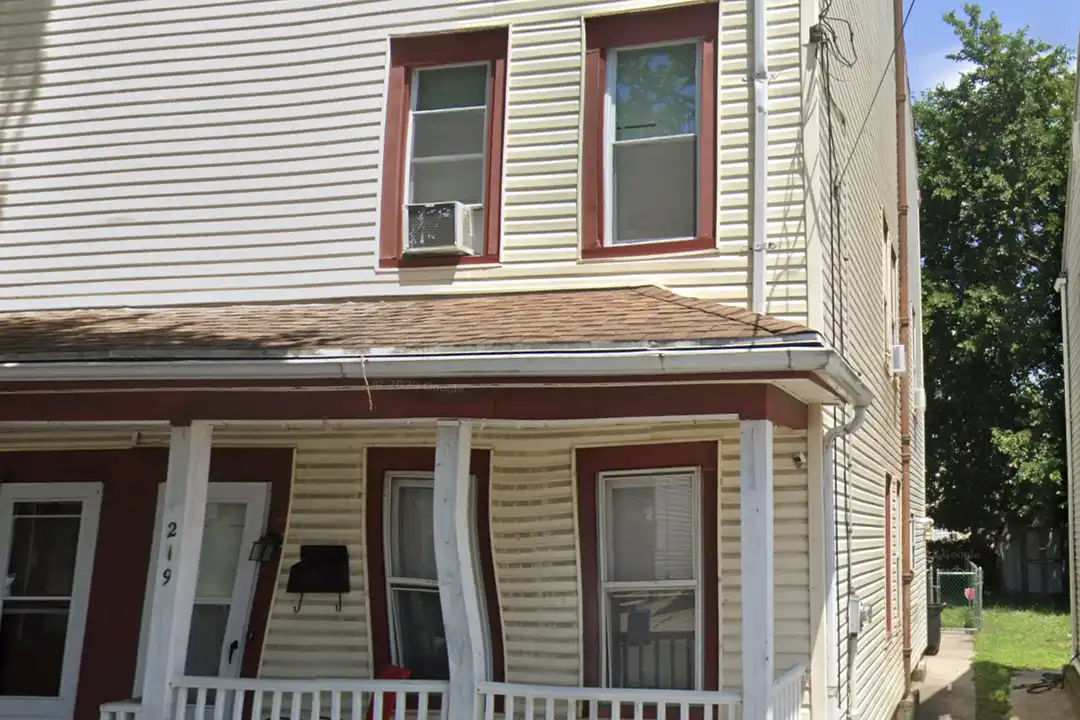 219 Hudson St unit 1