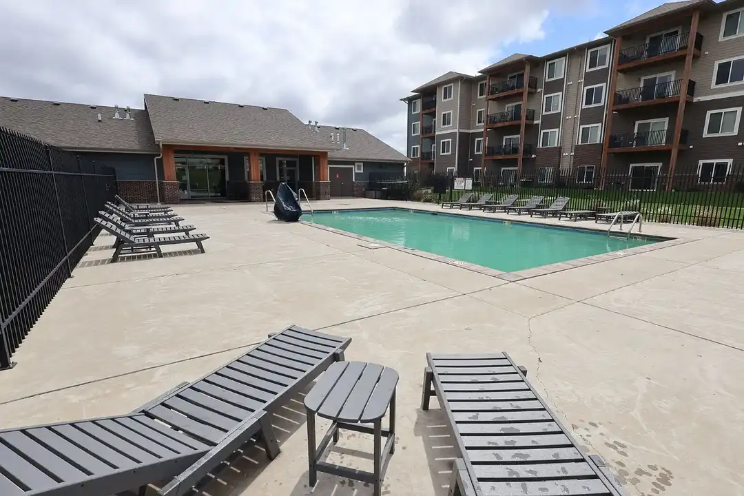 Welcome to Huntington Village - More