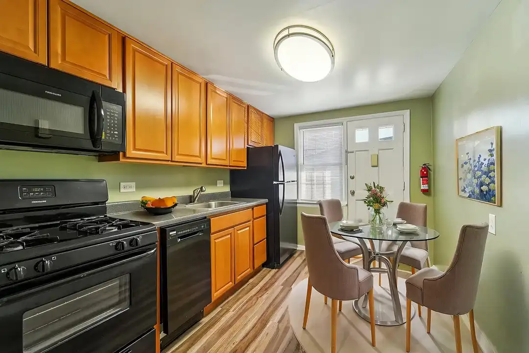 Riverview Gardens - View 2