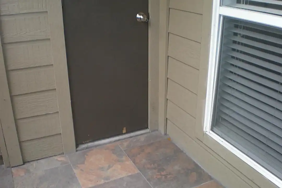 Apartment in Houston - View 3