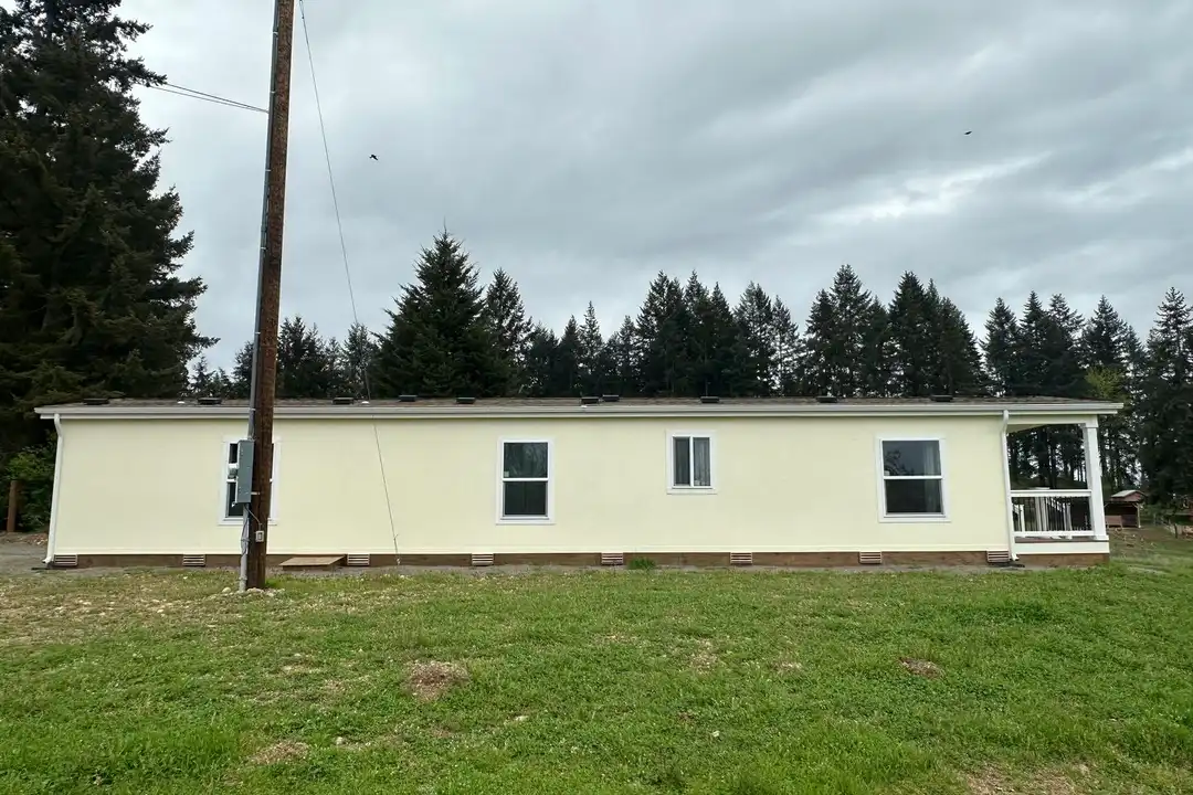 11925 Hillcrest Dr SE - View 5