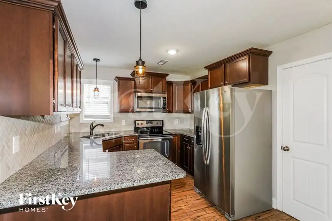 1883 Red Fox Trail - View 5