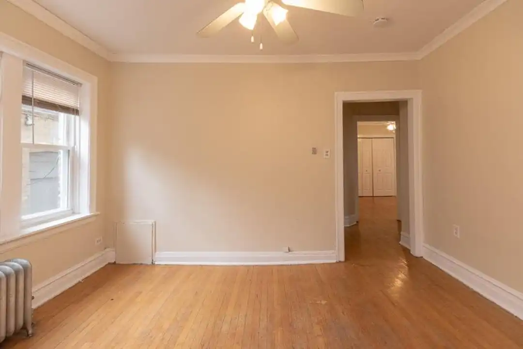 4409 N Kenneth Ave - More