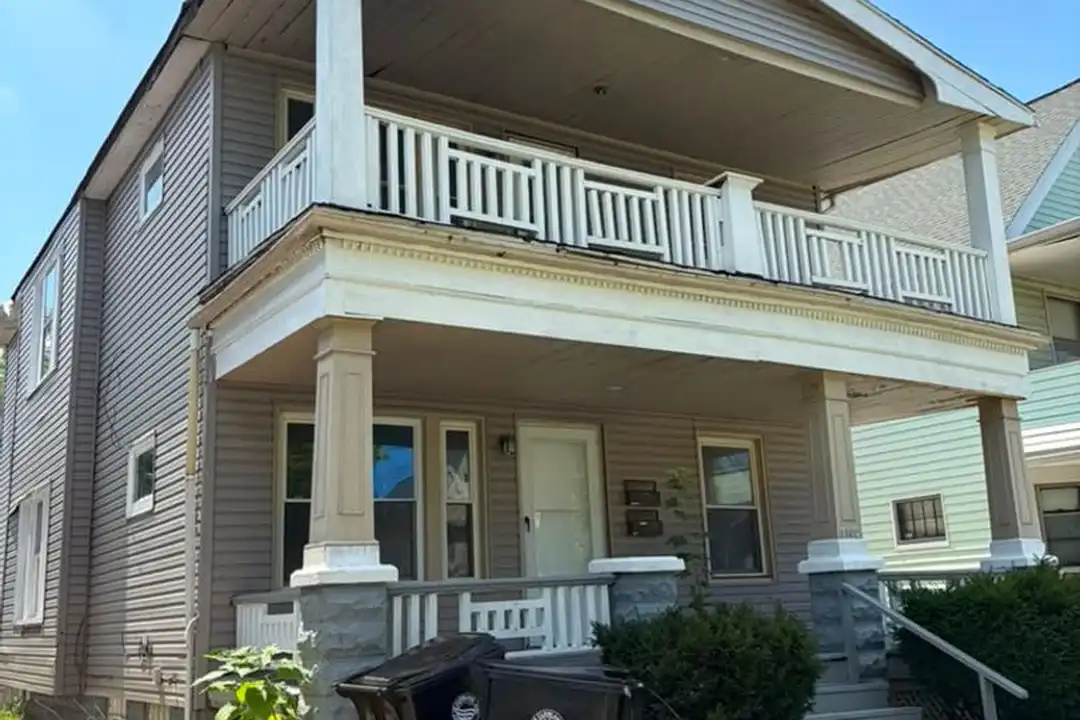 10012 Manor Ave unit Upper – photo 1