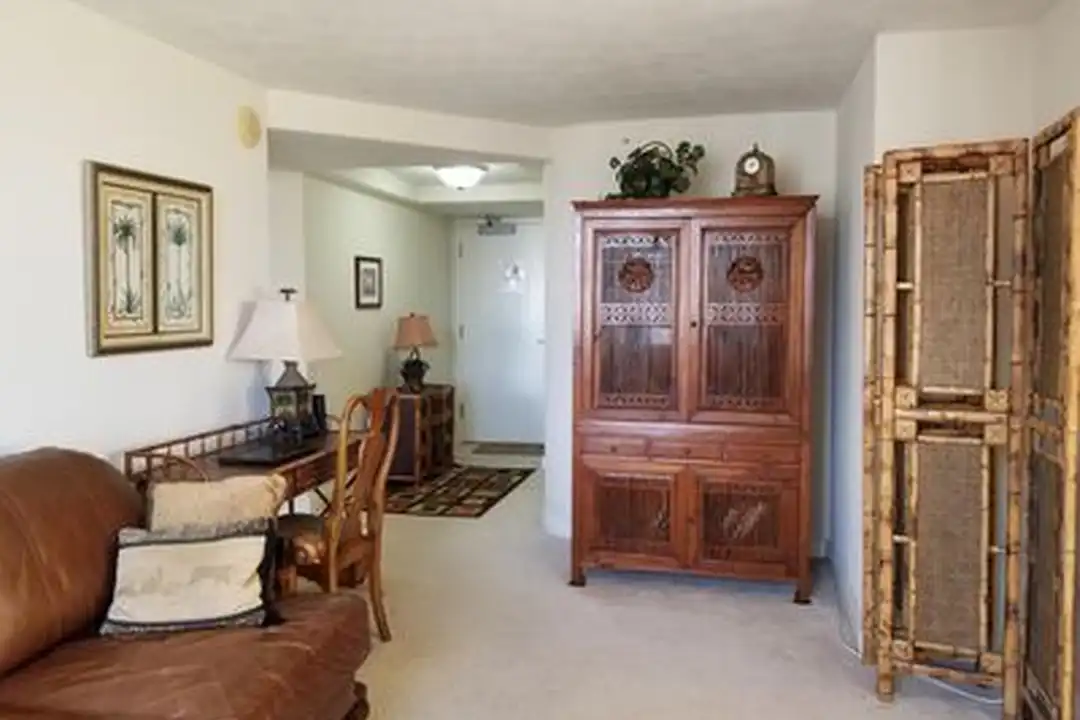 343 Hobron Ln unit 3204 - View 2