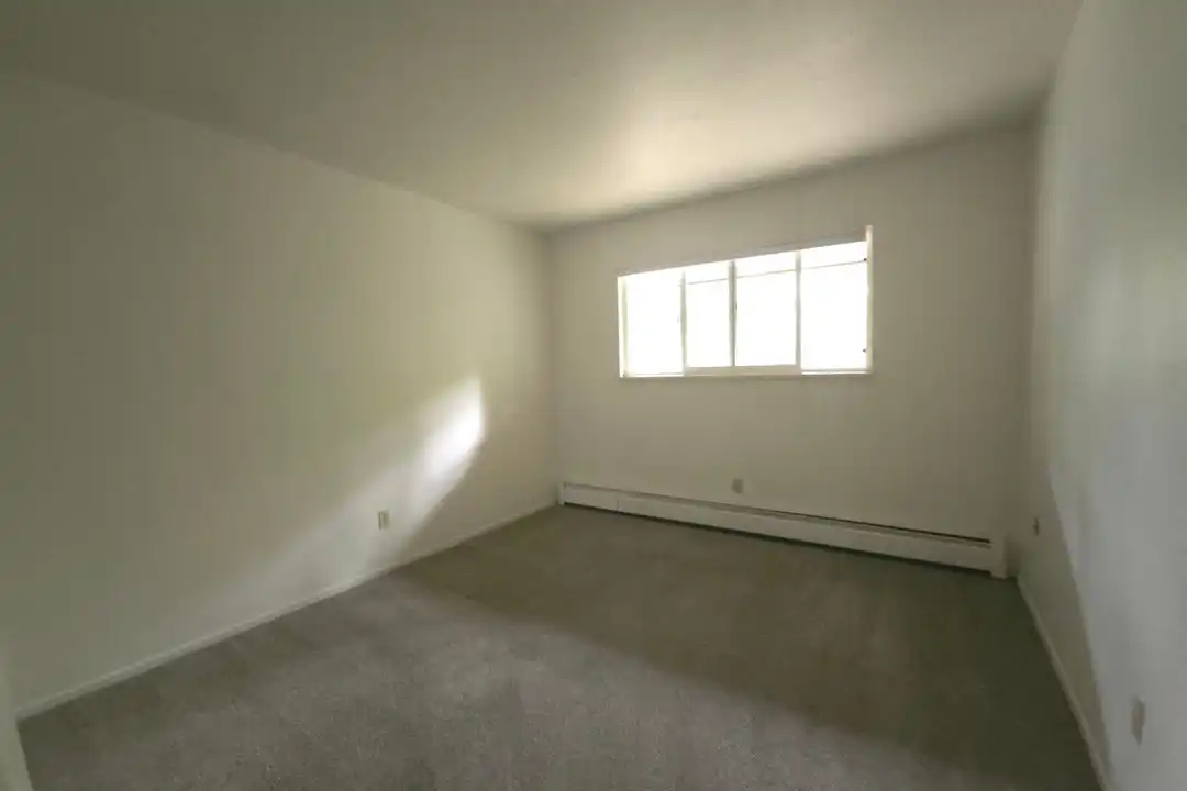 1410 19th St unit 06 - More
