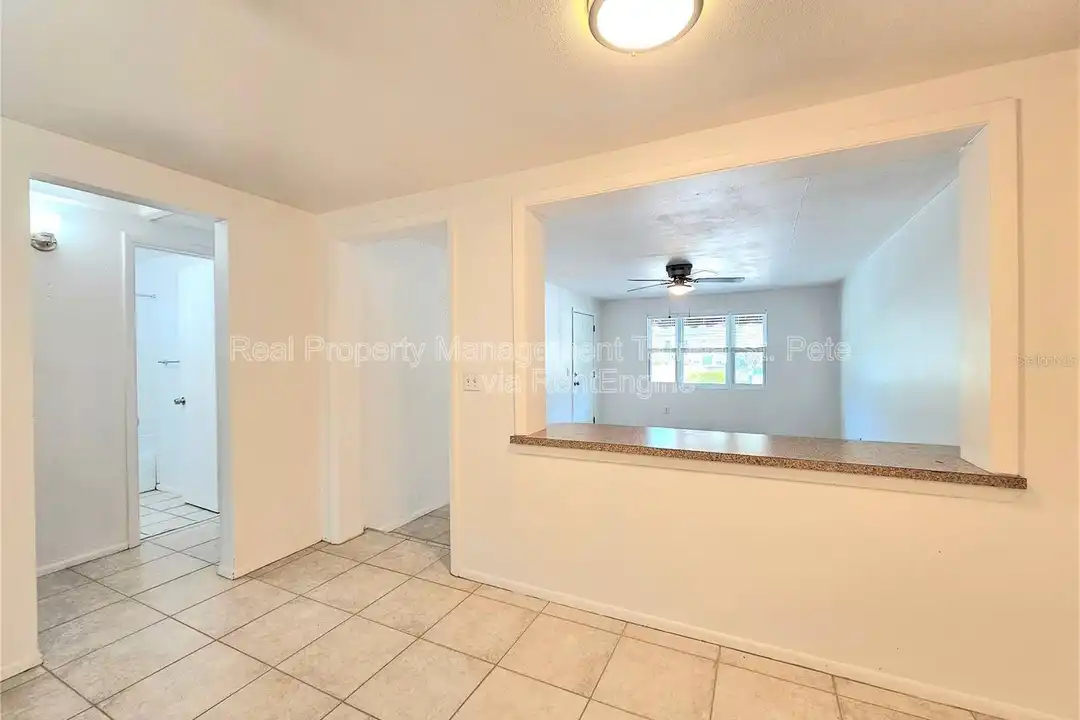 611 Lyndhurst St - View 5