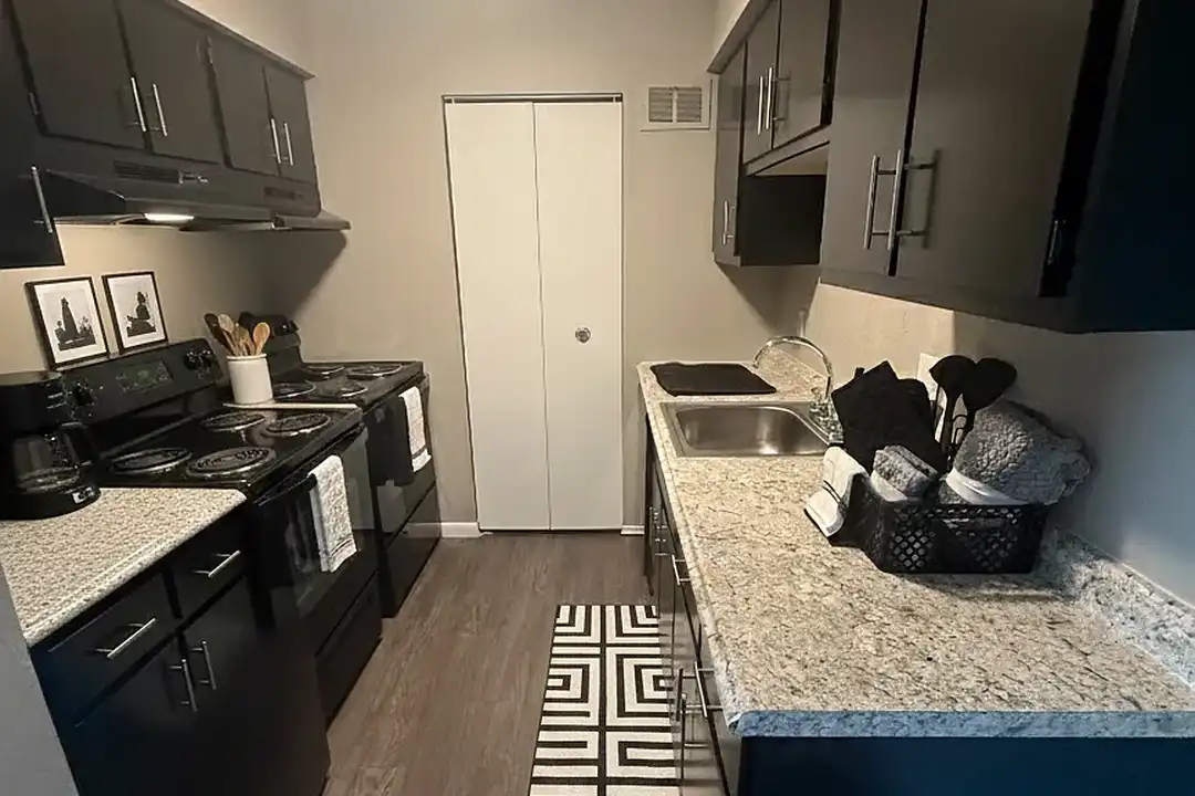 Beacon Point Apartments – photo 1