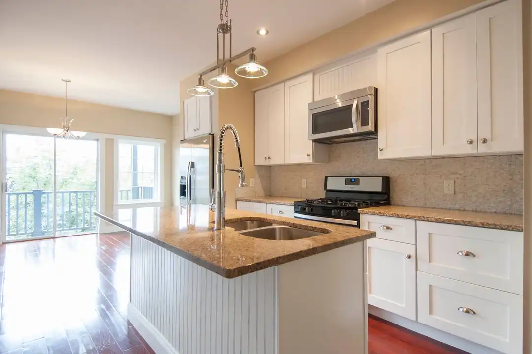 7 Rockledge St - View 5