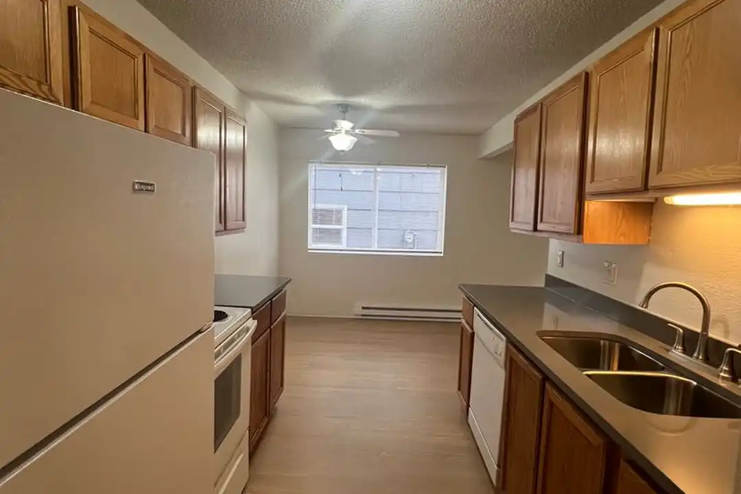 4611-4631 SW Luradel St unit 30 - Więcej