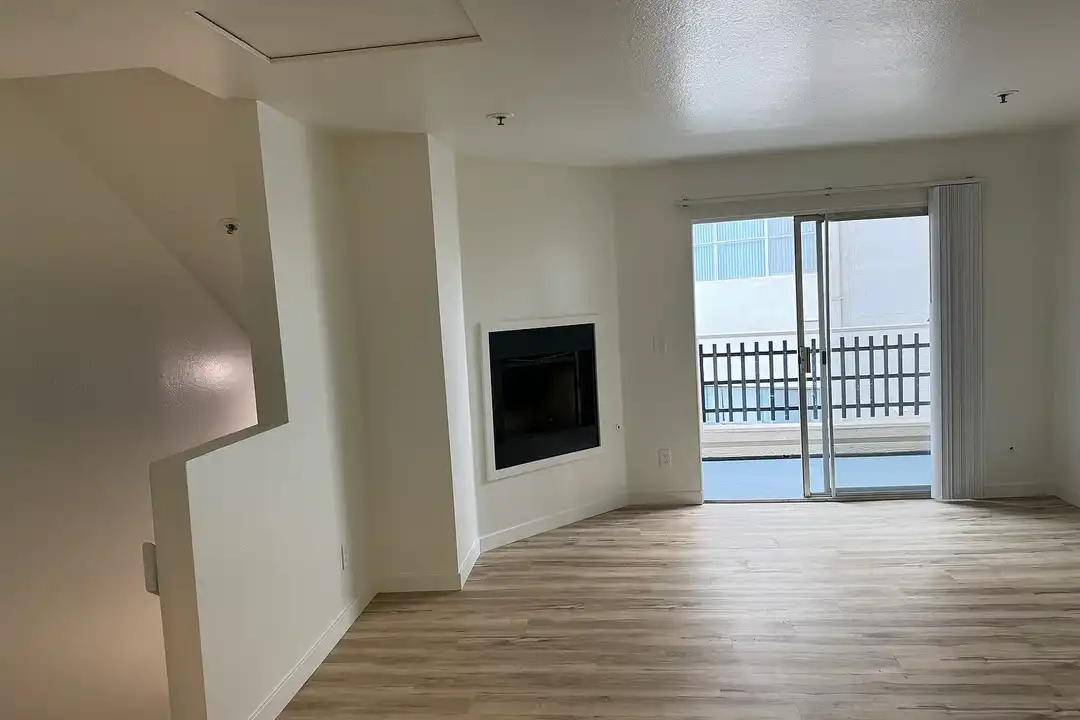 French Park Apartments - View 4