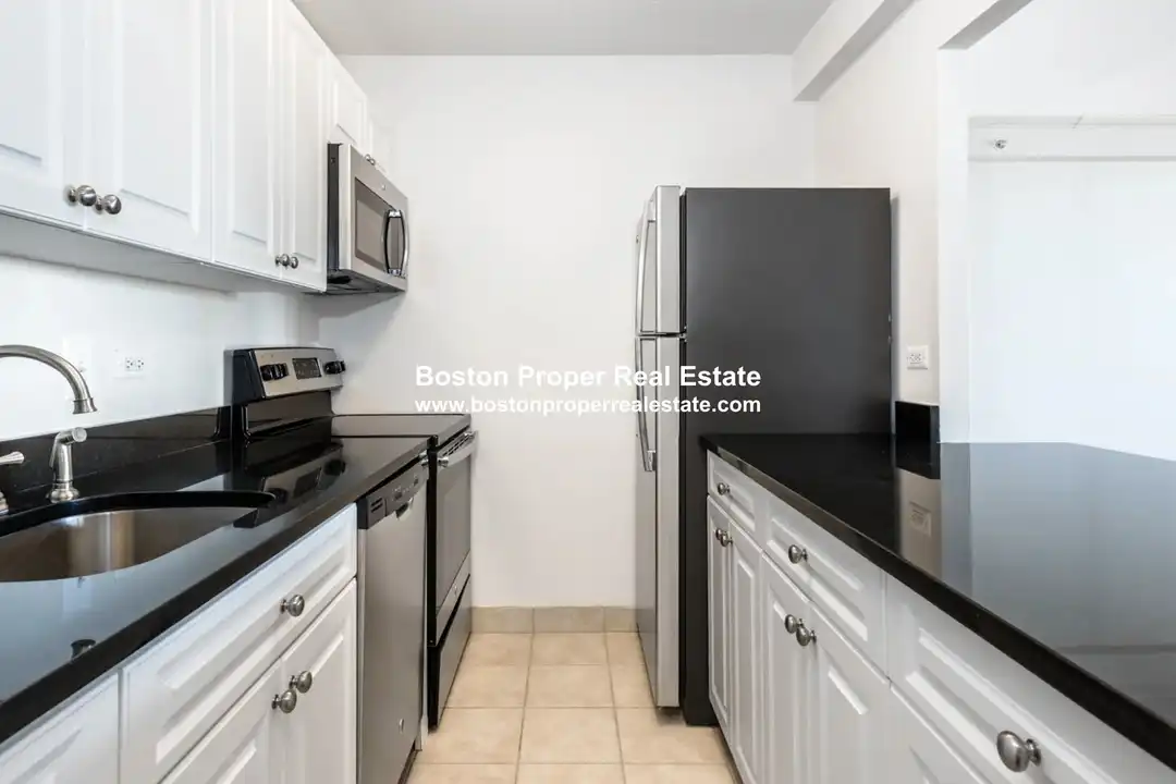 72 Staniford St unit 2717 - View 4