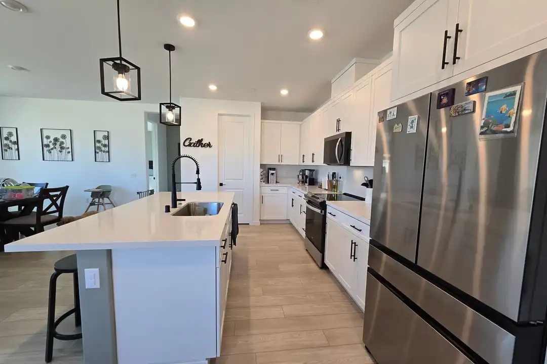 3336 Emerald Ln - View 6