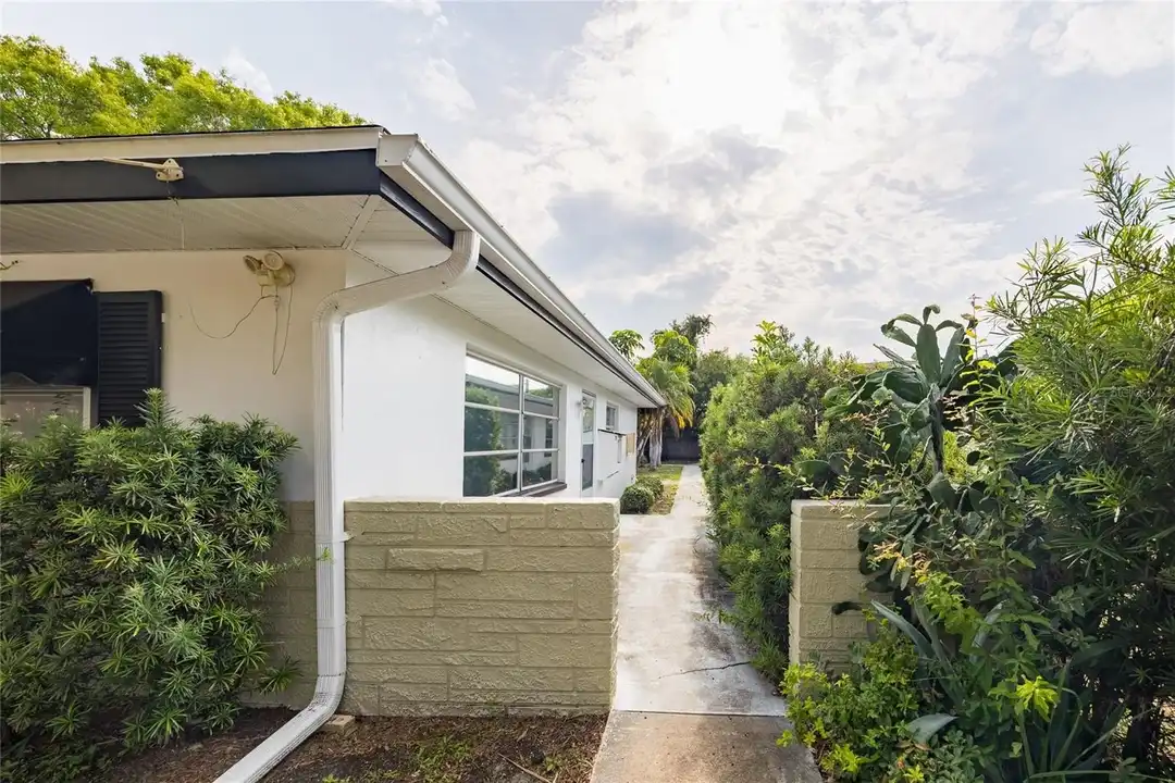 400 S Meteor Ave – photo 1