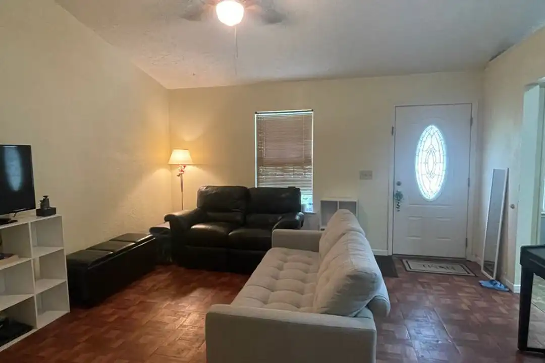 265 Osprey Dr - View 4