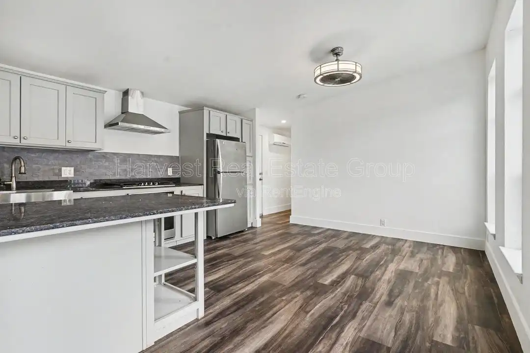 33158 7th St - View 5