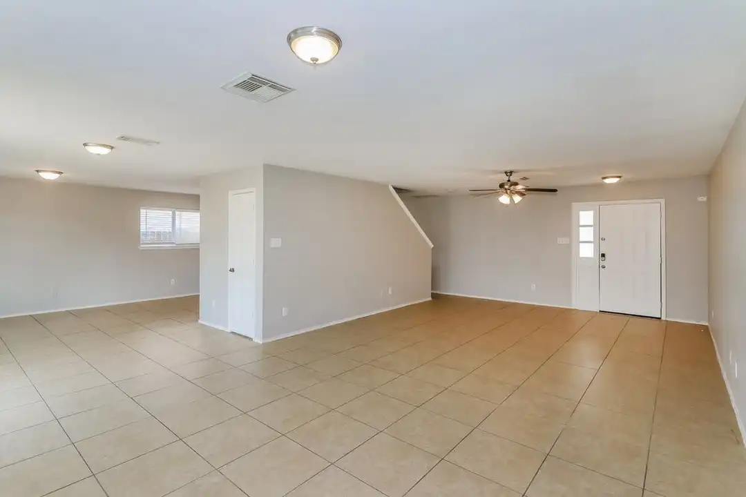 5006 Roth Forest Ln - View 6