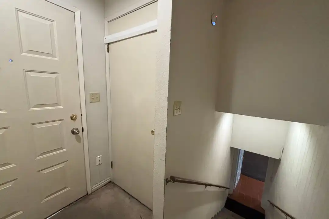 145 E 500 S unit #6 - View 3