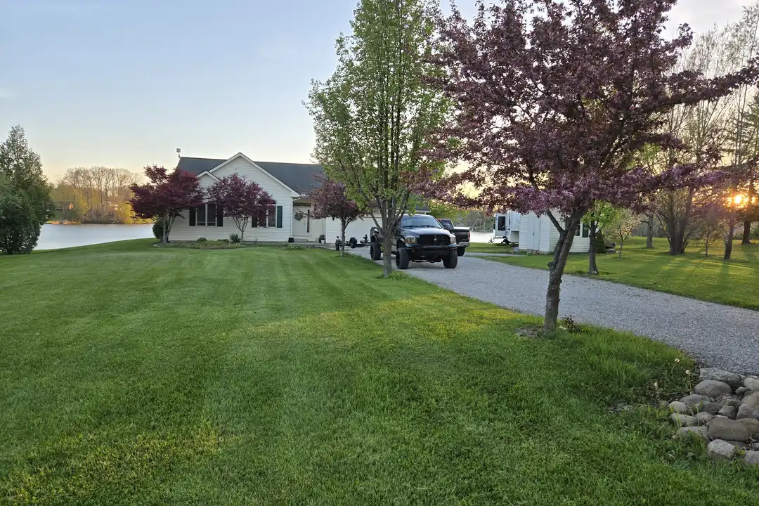360 Wasco Trail – photo 1 of 12