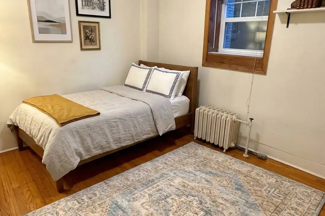 29 Langdon St unit 2 - More
