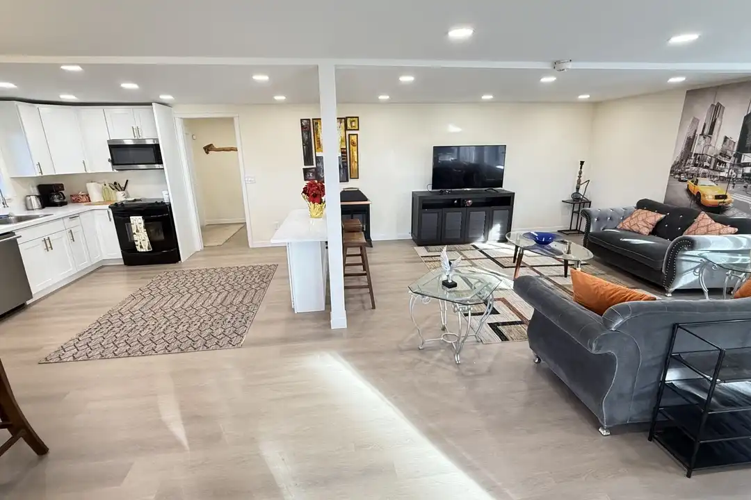 4422 108th Ave E - View 5