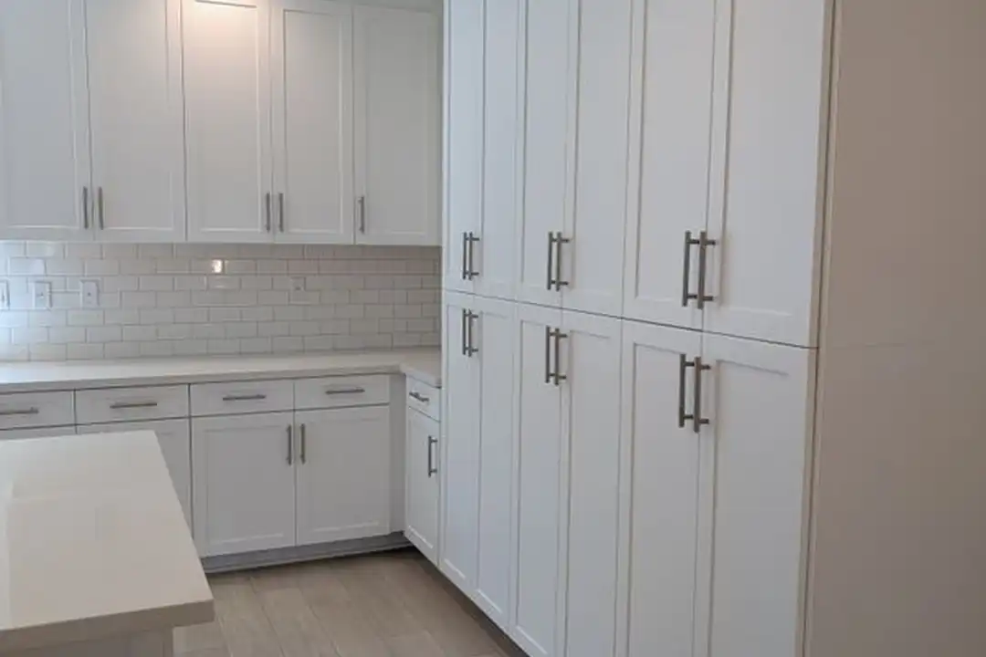 5868 Linden Ave unit 6 - View 4