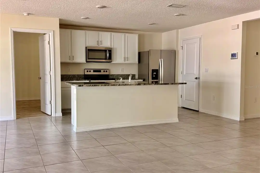 4119 Autumn Amber Dr - View 6
