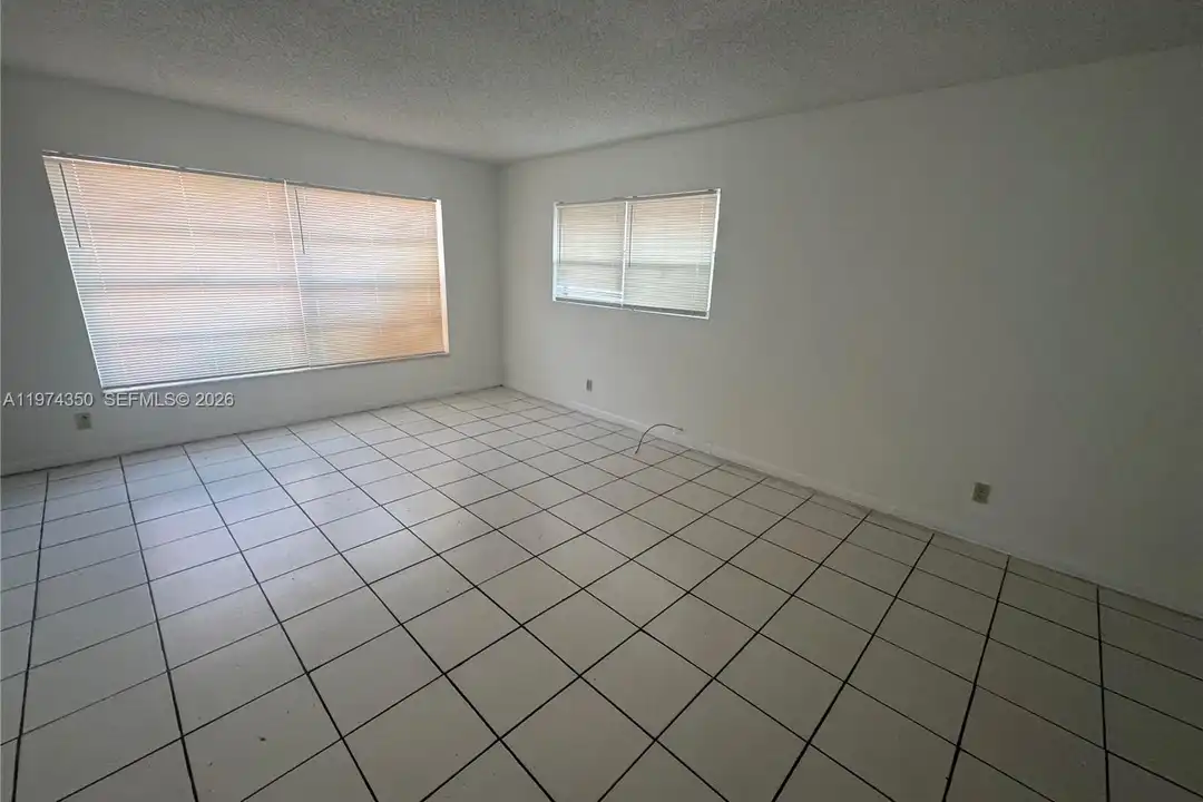 2606 NW 52nd Ave #D15 - View 6