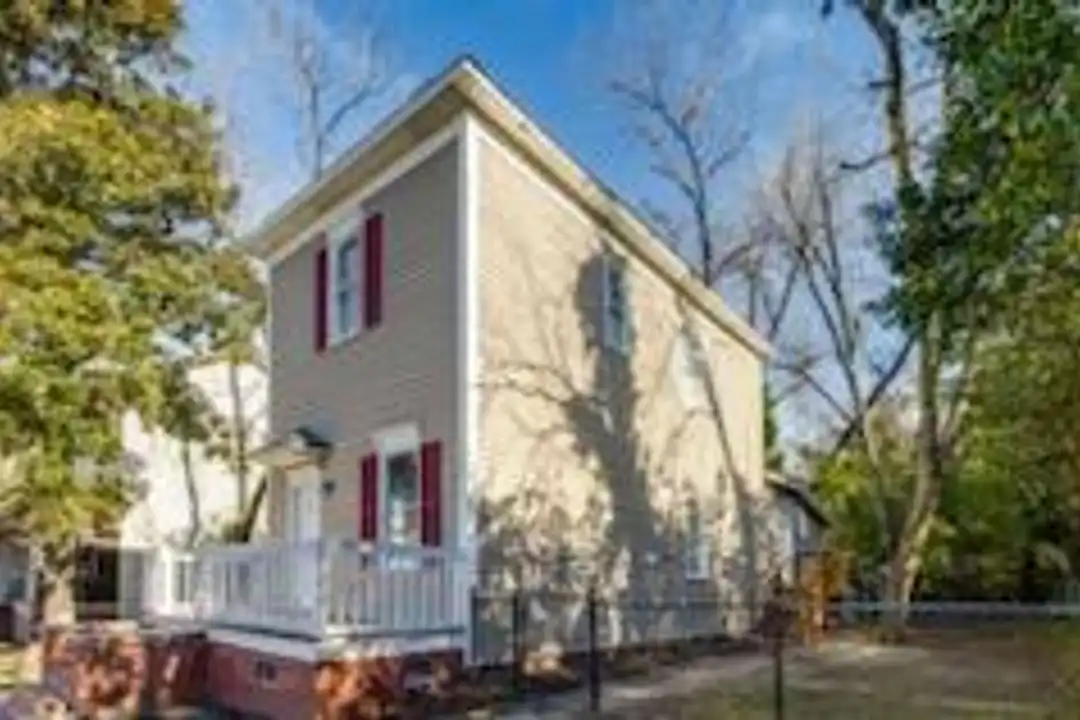 1113 Olympia Ave unit Unit B - View 2