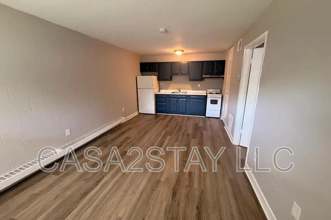 2121 St Johns Pl unit 2121 – photo 1