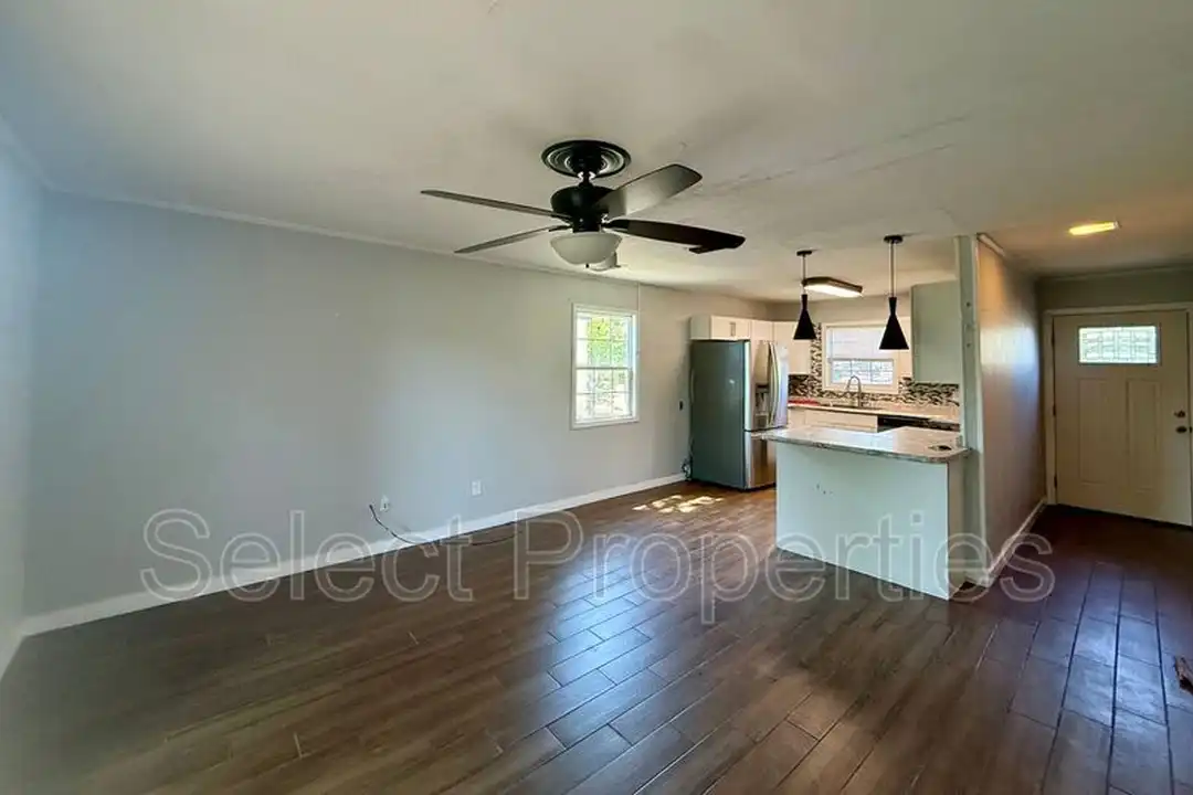2213 Spence Cir unit 2 - View 2