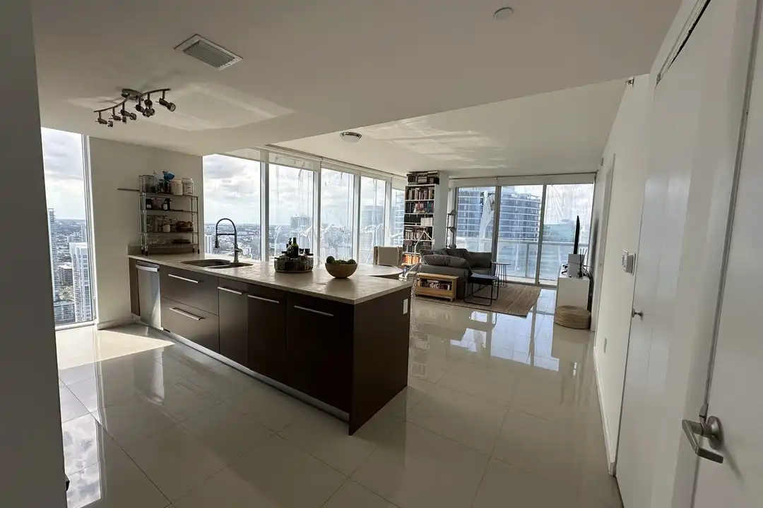 475 Brickell Ave unit 4815 - View 6