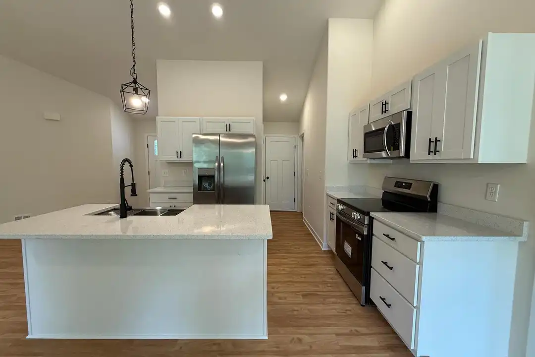 House in Colonial Beach - View 6