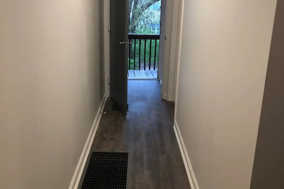 311 Lawn St - View 3