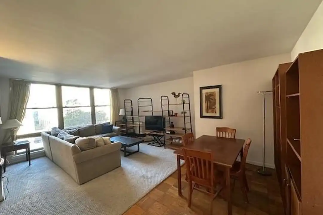 1260 21st St NW #309 - View 3