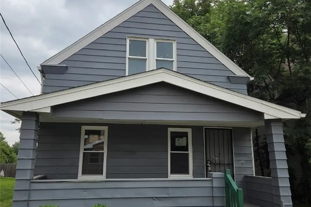 3454 E 73rd St – photo 1