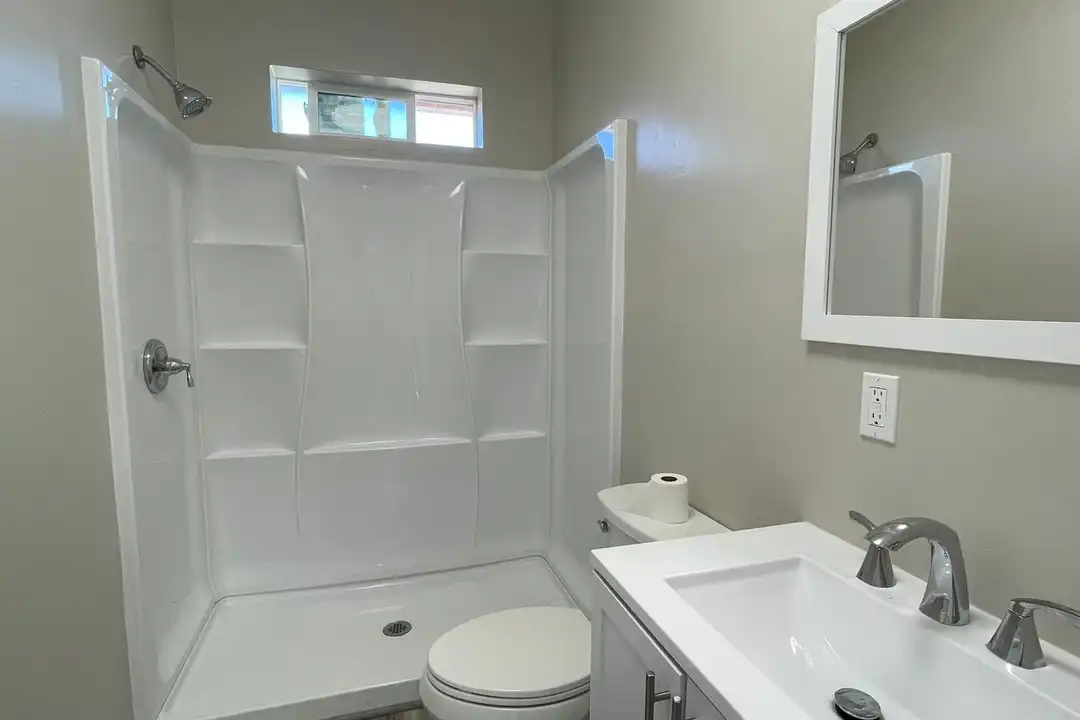 1543 Wallis Ave unit 1543A - View 6