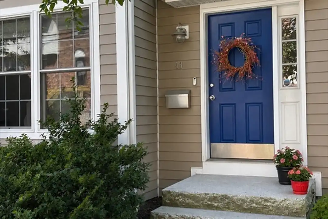 43 Leyden St unit 43 – photo 1