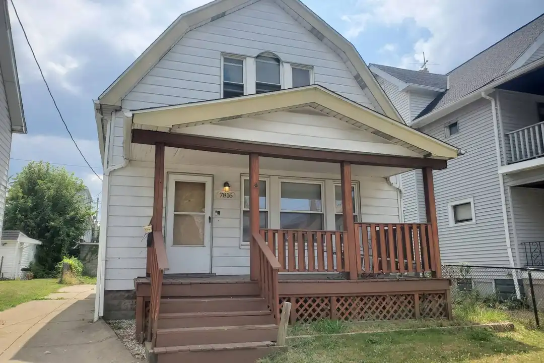 7816 Maryland Ave – photo 1