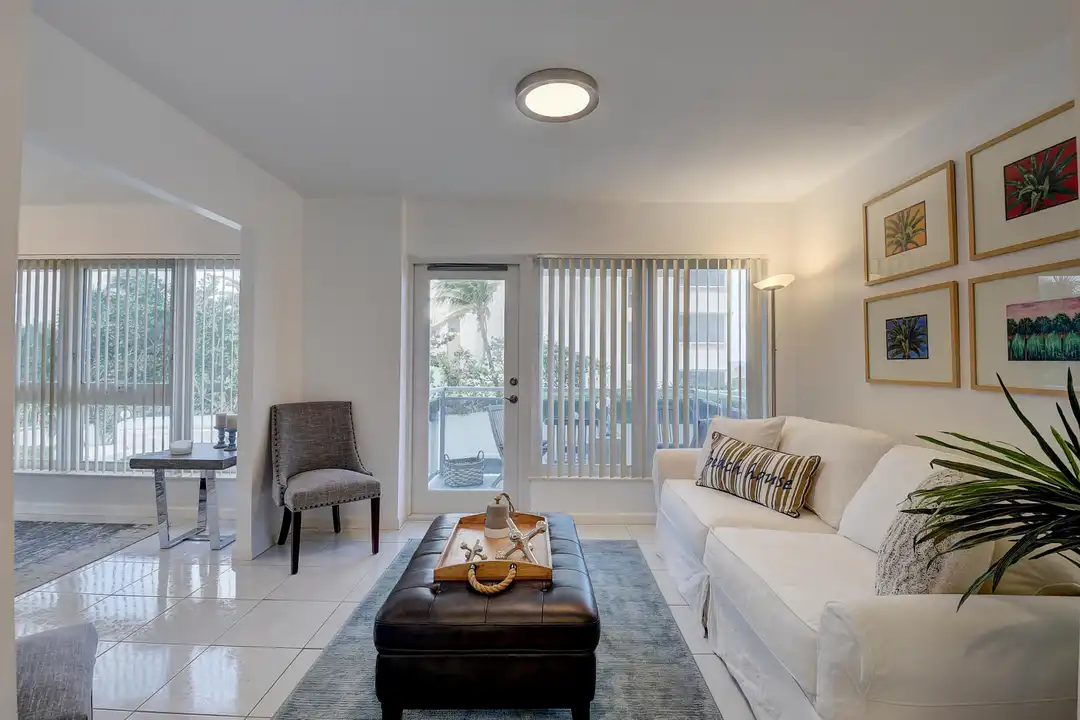 2066 N Ocean Blvd unit 2nw - More