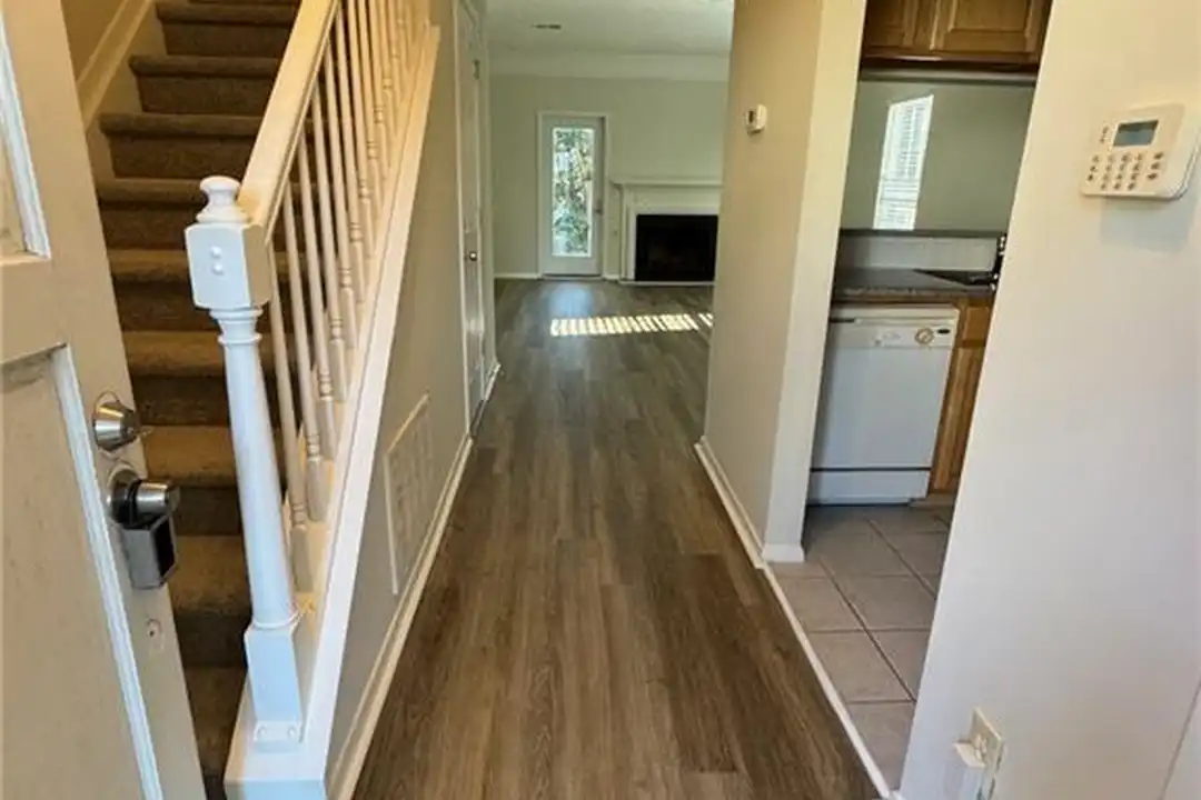 Apartment in Sandy Springs, Fulton - View 3