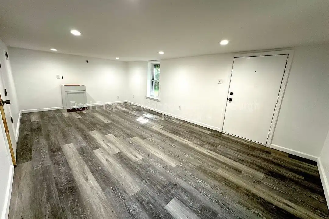 6184 Poketa Rd - View 5