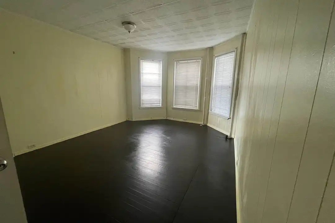 12 Rutgers Pl - View 4