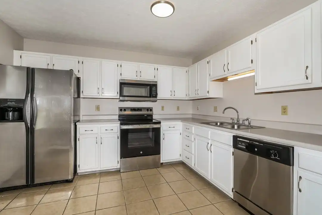 12719 Spurrington Way - More