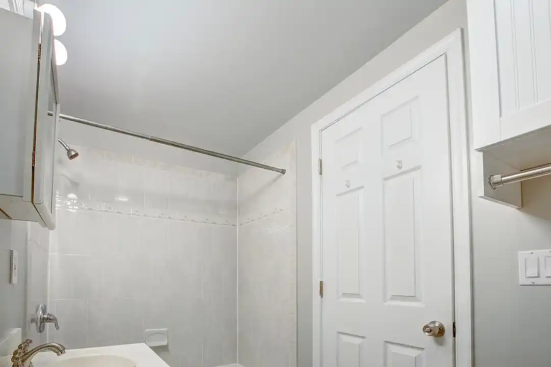 3414 Warder St NW - View 6