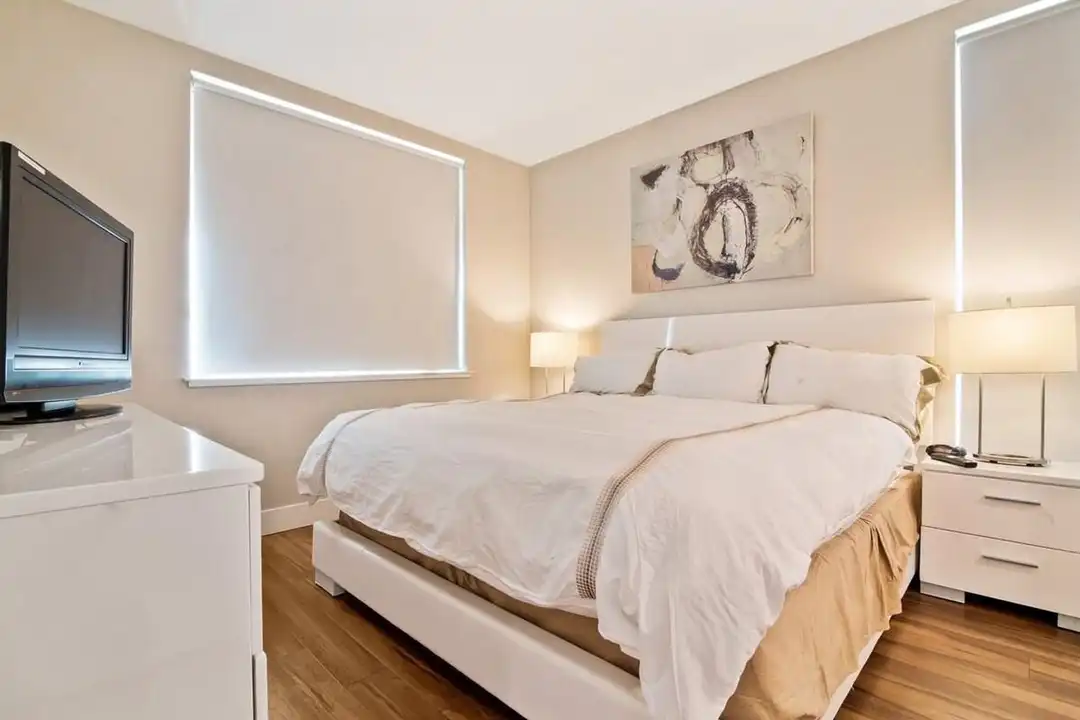 908 Rich Ave unit 1039969P - View 5