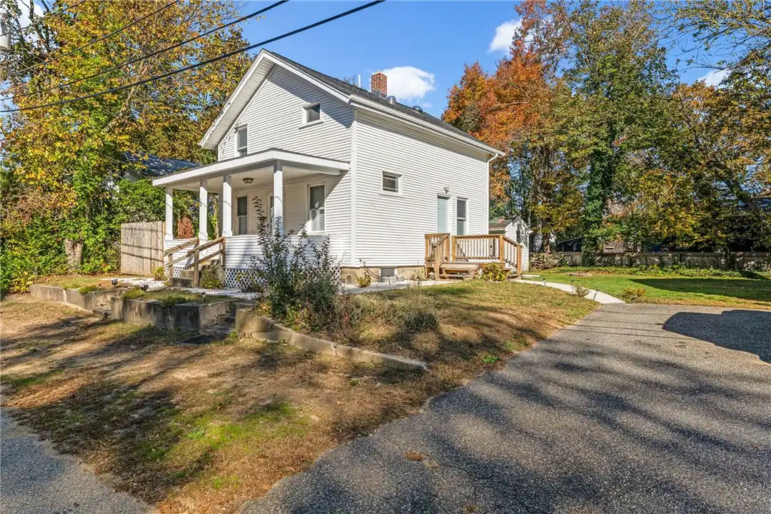 34 Read Ave - View 2