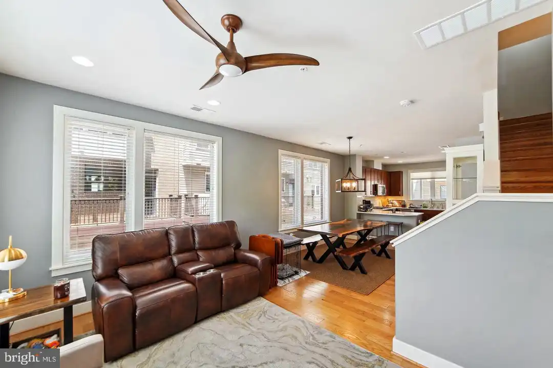 16223 Decker Pl - More